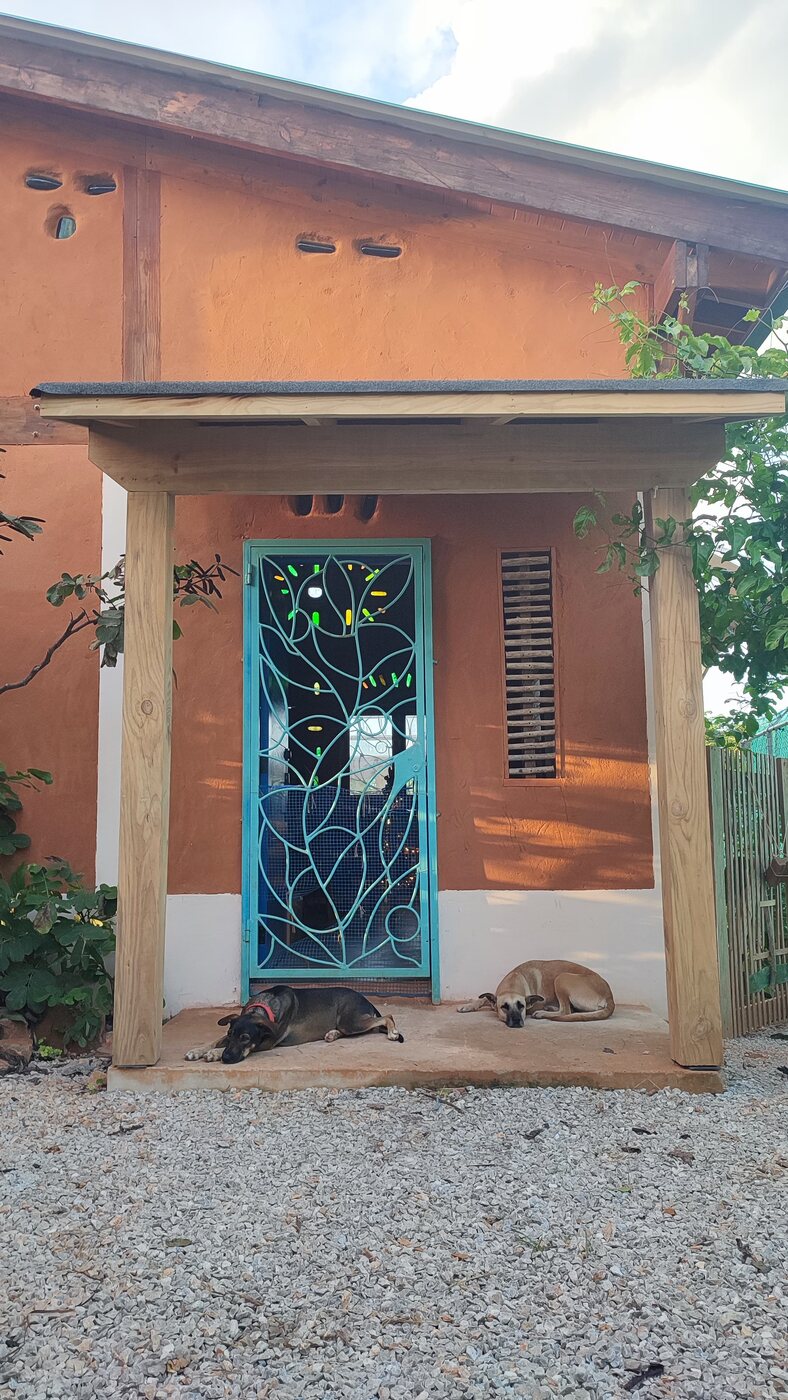 Casa Sana, obra de bioconstrucción terminada en Las Terrenas